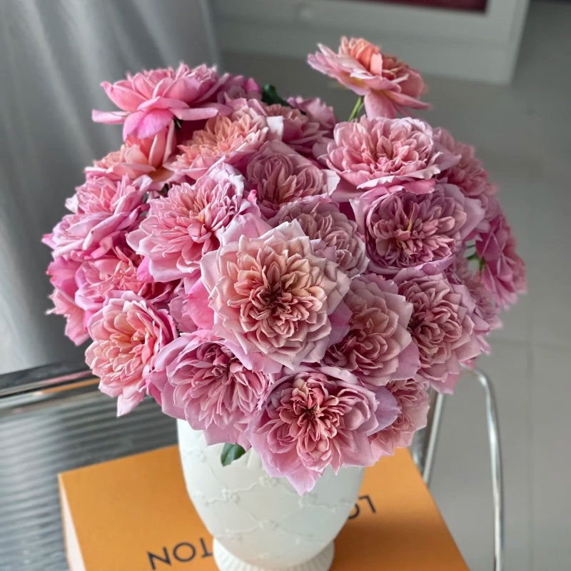 Broderi Rose
